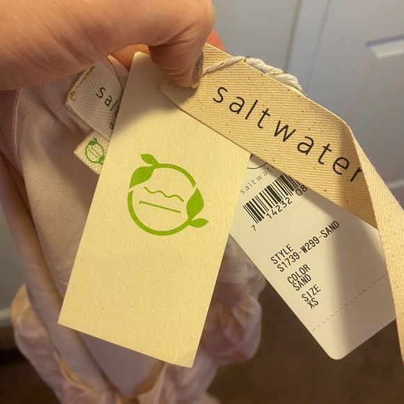 2 FOR $25 Saltwater Luxe Satin Midi Dress Puff Sleeve Ruffled Sand Size XS NEW - Picture 5 of 6